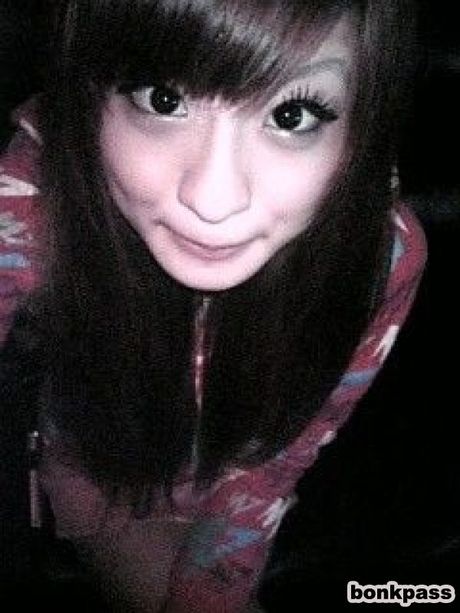 Hot Chinese girlfriend with real pretty eyes