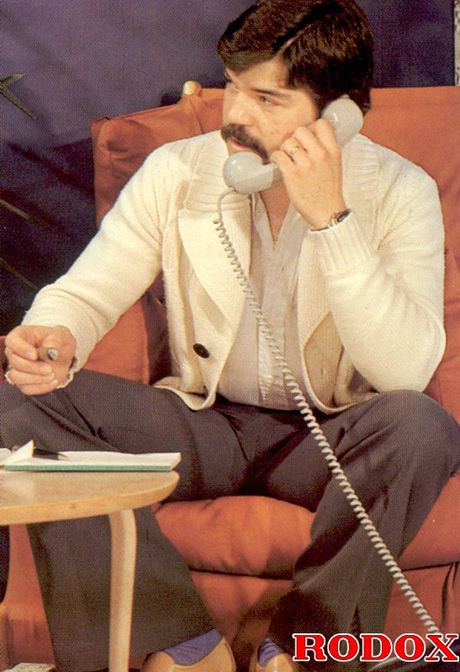 Retro ladies in stockings have horny group sex with two guys