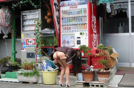 Asian amateur girl strips and shows her amazing melons and ass in the public