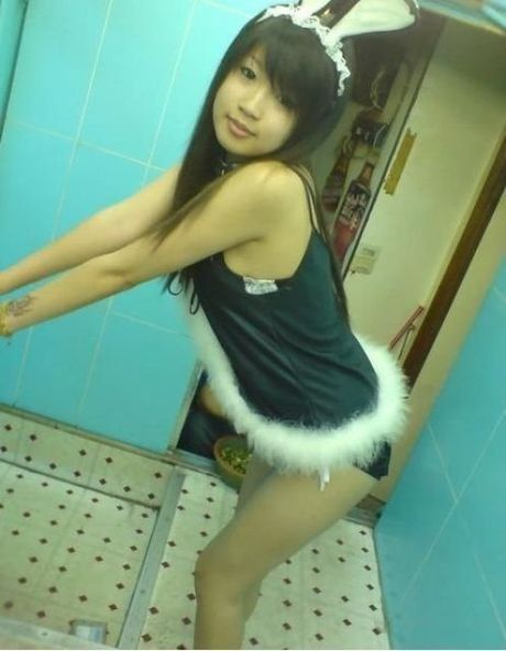 young looking working girls zomg