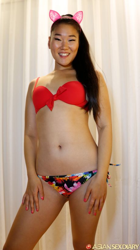 Asian teen Katana gets her pussy licked and screwed by her boyfriend